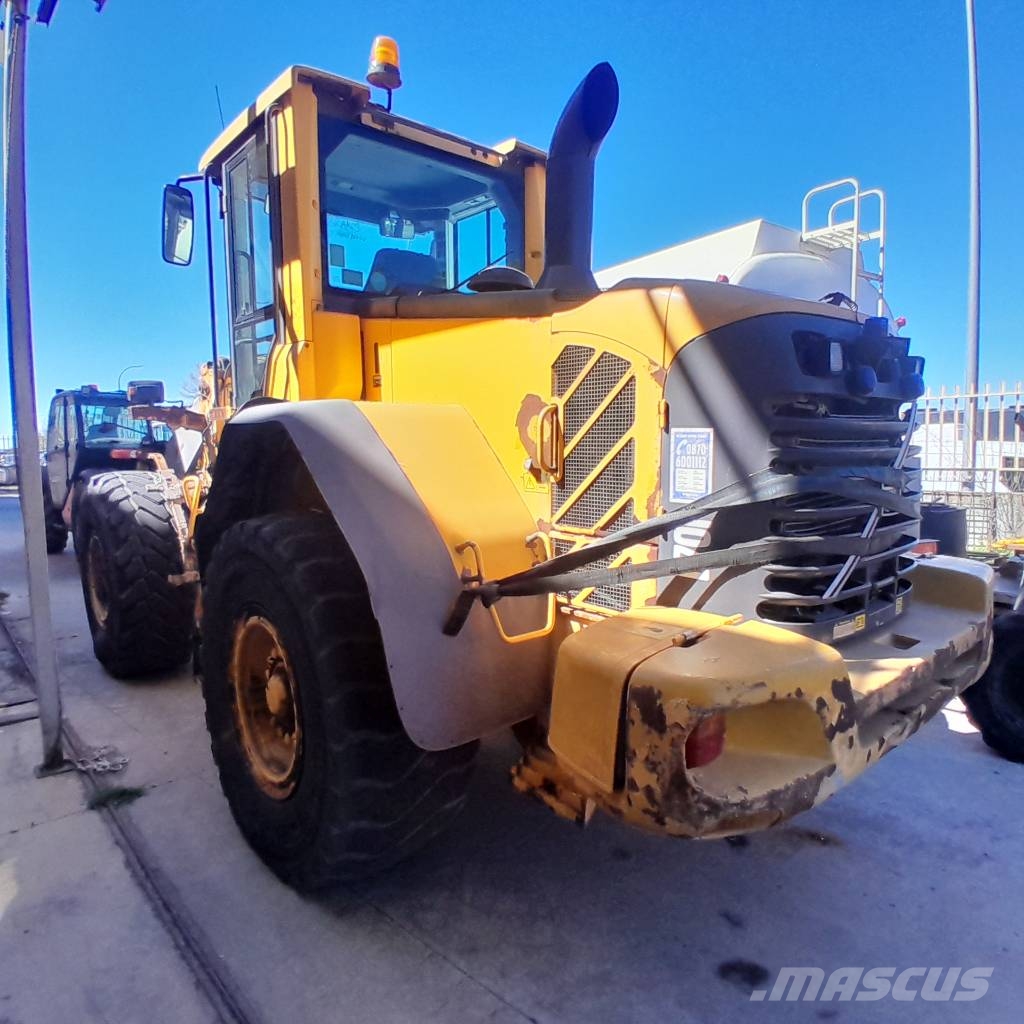 Volvo L 70 F لوادر بعجل
