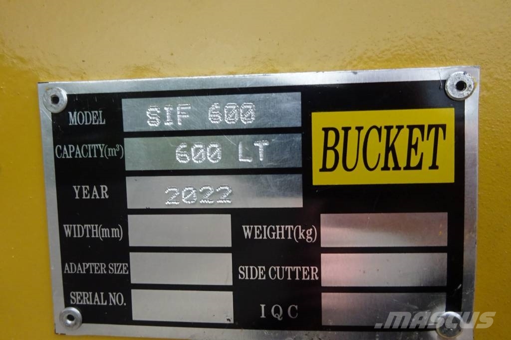  Bucket SIF 600 Grap 全方向リーチ型フォークリフト