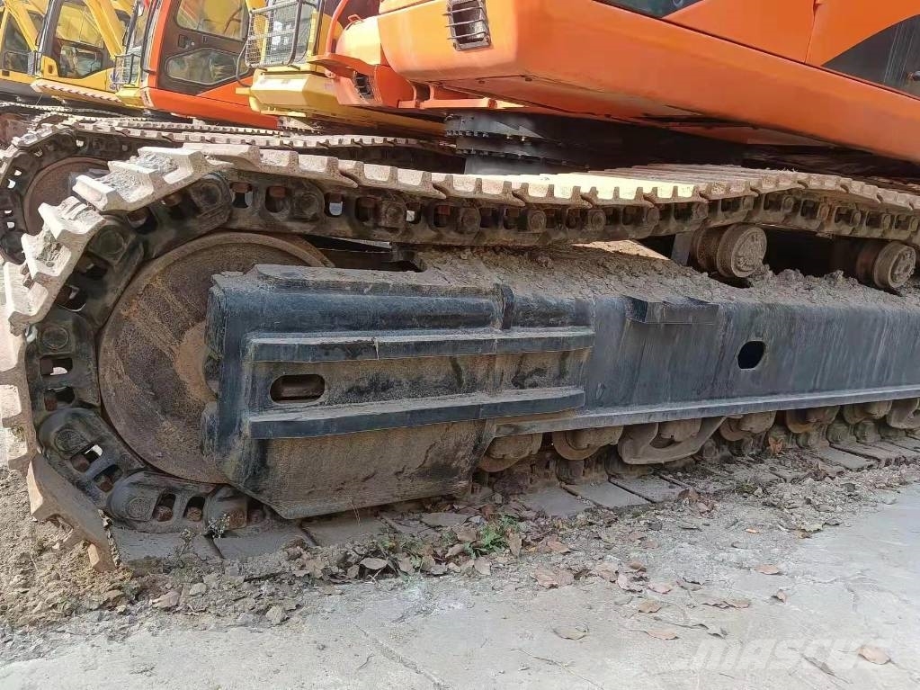Doosan DH 420 LC-7 Pásové rýpadlá