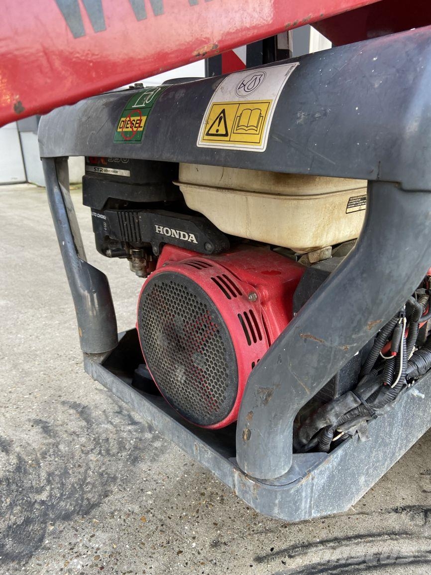 Hinowa Lightlift 15.70 IIIS (3832) Zglobne dvižne ploščadi