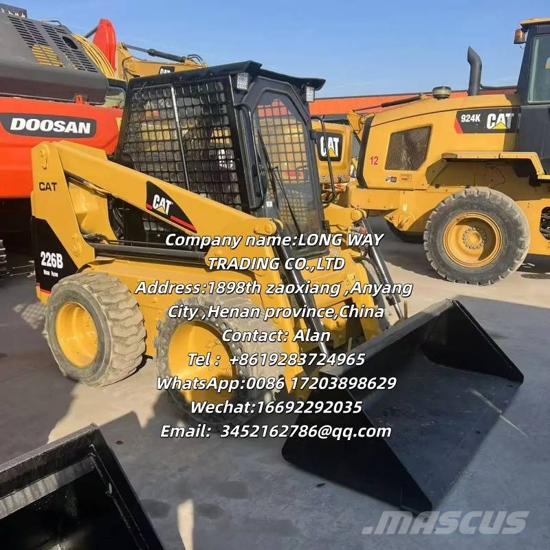 CAT 226 B 滑移装载机