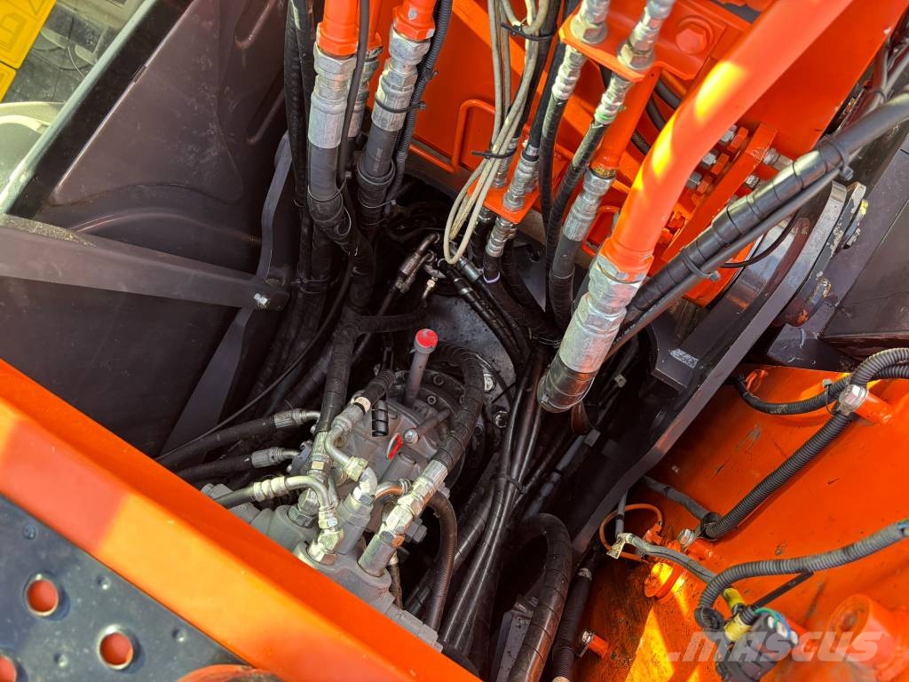 Hitachi ZX 130-6 / Engcon, Rasvari, Lämmitin Raupenbagger