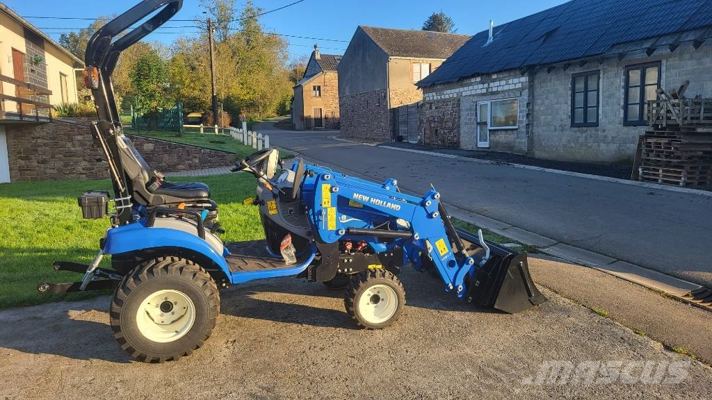 New Holland BOOMER 25C Naudoti kompaktiški traktoriai