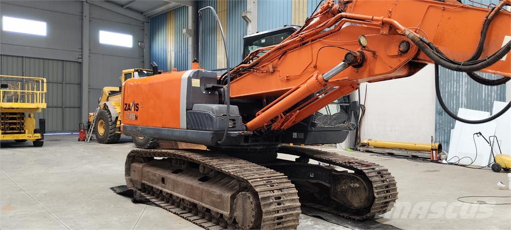 Hitachi ZX240N 履带挖掘机