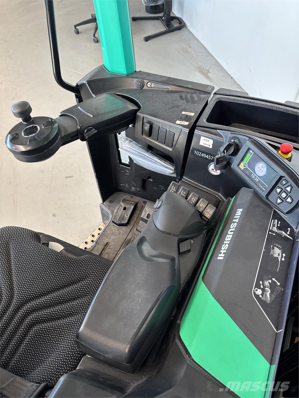 Mitsubishi RB16N2S Reach truck