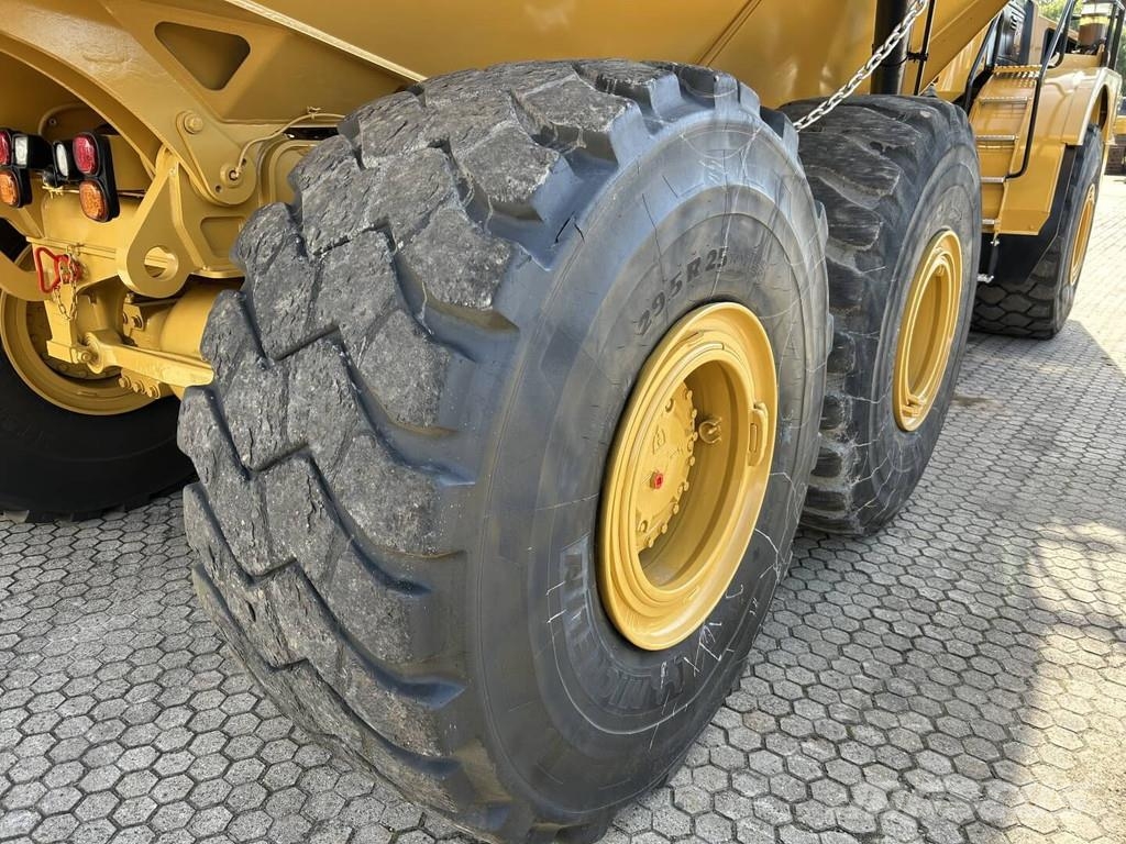 CAT 745-04 Pevné dempry
