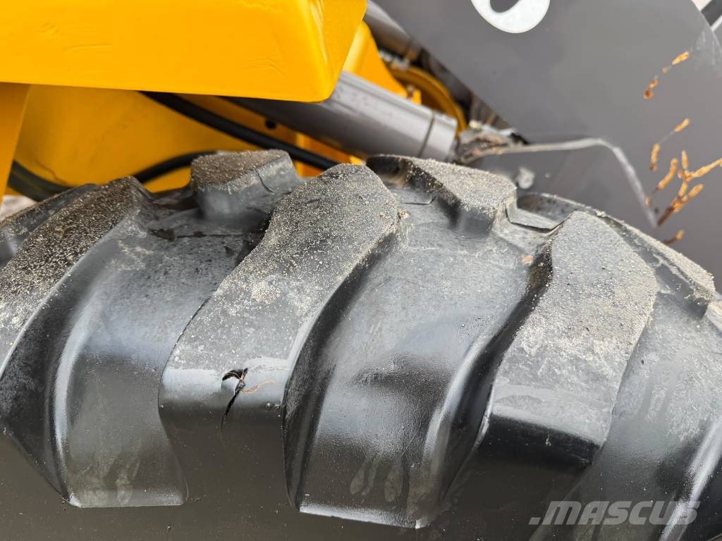 Volvo L 30 G Utovarivači na točkove