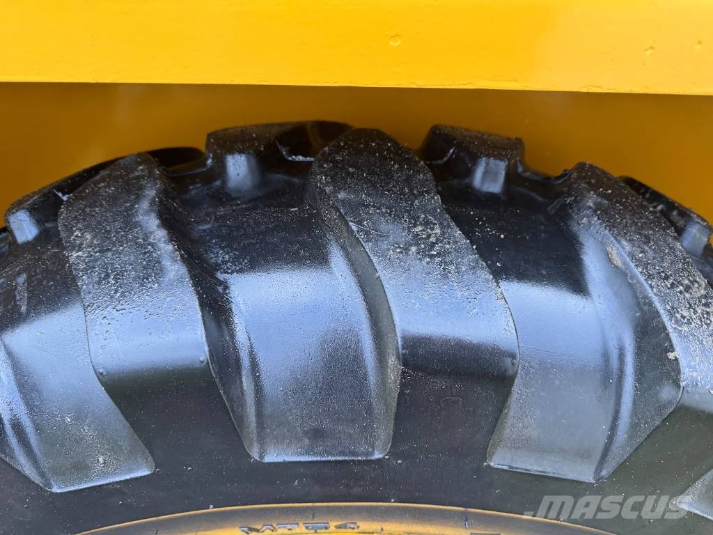 Volvo L 30 G Utovarivači na točkove