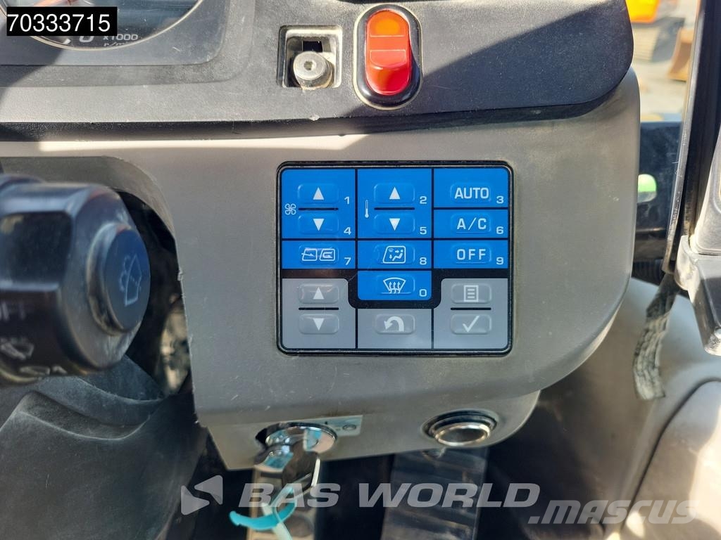 Komatsu WA500 -7 Kolesni nakladalci
