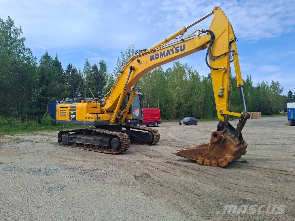 Komatsu 360 LC حفارات زحافة