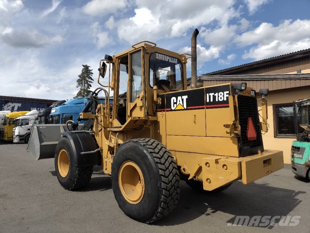 CAT IT18 F Hieno kone, pikakiinike,lisähydr. لوادر بعجل