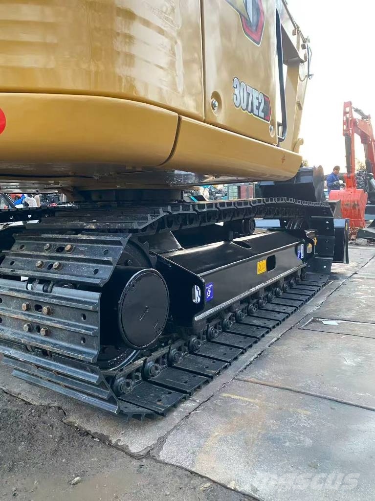 CAT 307 E2 Середні екскаватори 7т. - 12т.