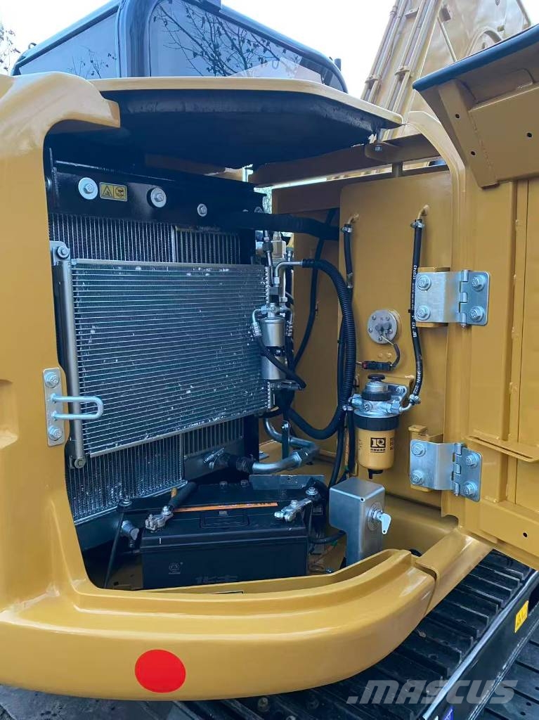 CAT 307 E2 Середні екскаватори 7т. - 12т.