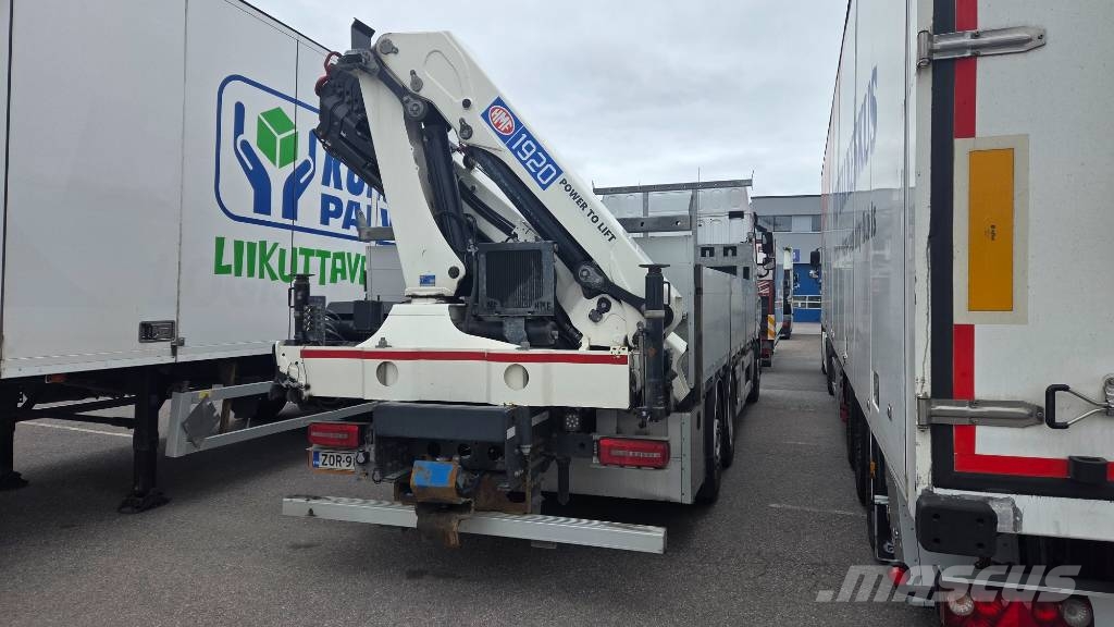 DAF XF 530 FAN Kraanaga veokid