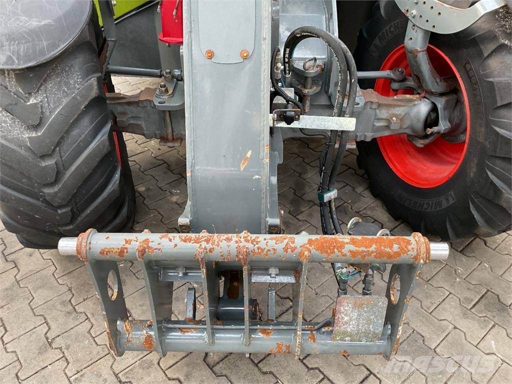 CLAAS Scorpion 6030 Varipower مناولات متداخلة