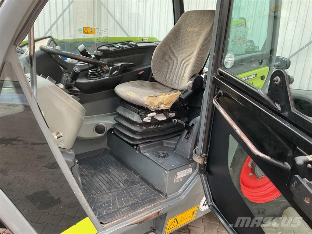 CLAAS Scorpion 6030 Varipower مناولات متداخلة