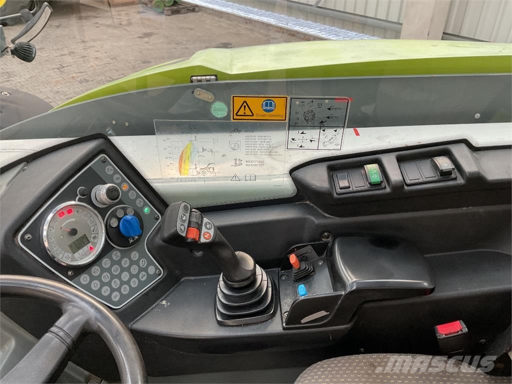 CLAAS Scorpion 6030 Varipower مناولات متداخلة