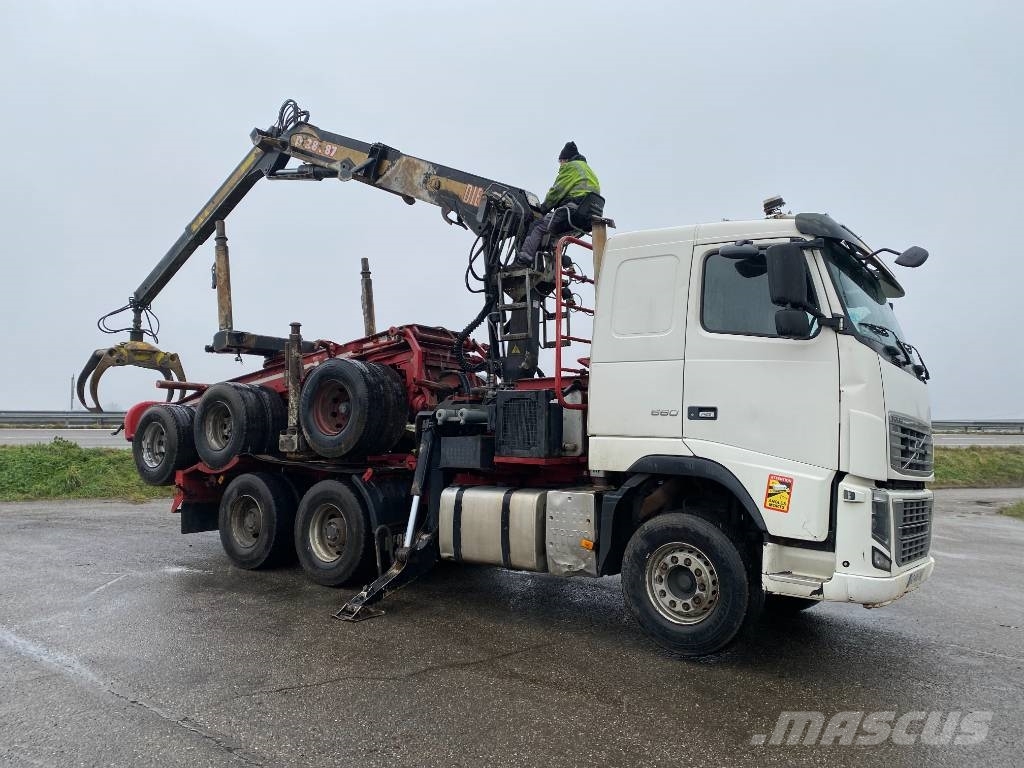 Volvo FH 660 RETARDER /DIEBOLT D2887 2017 endommagé Camiões de transporte de troncos