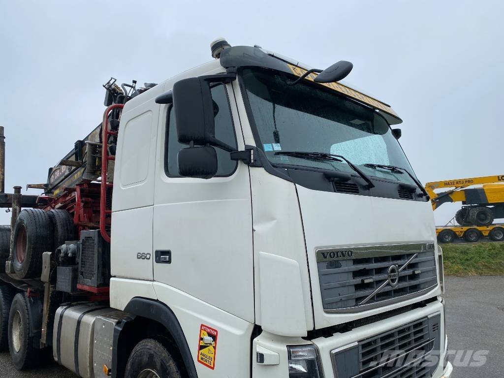 Volvo FH 660 RETARDER /DIEBOLT D2887 2017 endommagé Camiões de transporte de troncos