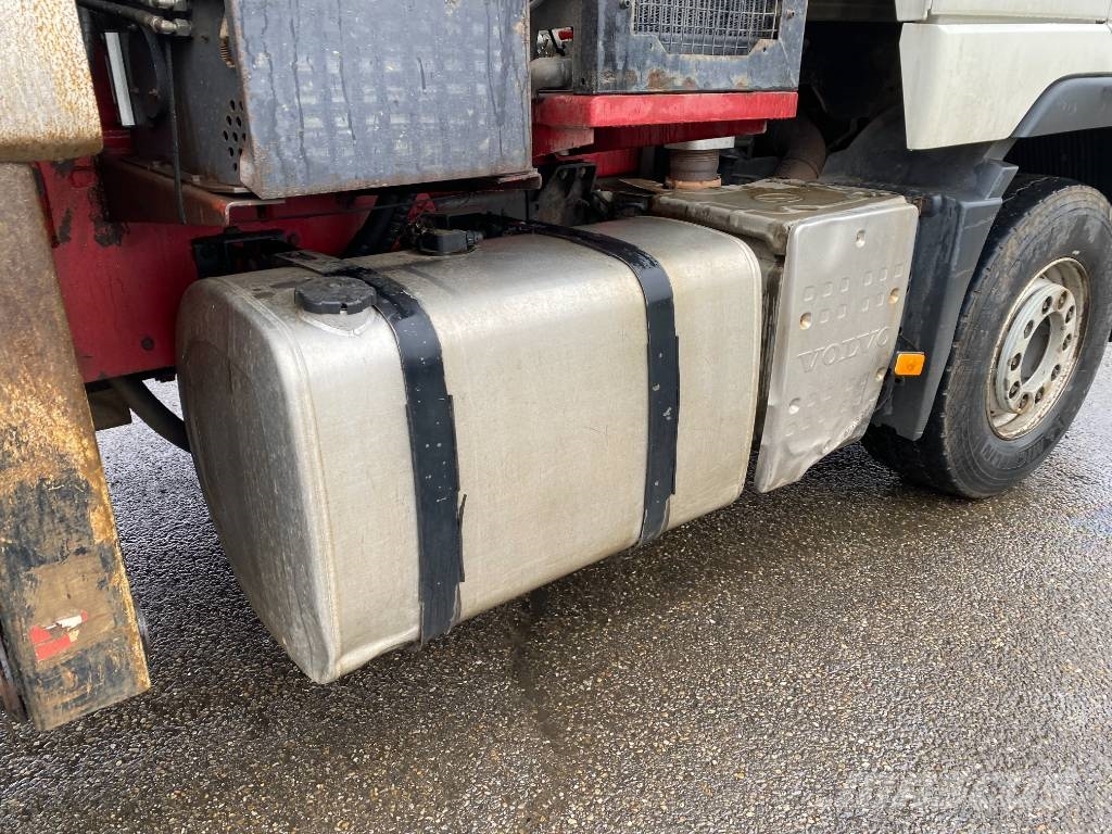 Volvo FH 660 RETARDER /DIEBOLT D2887 2017 endommagé Camiões de transporte de troncos
