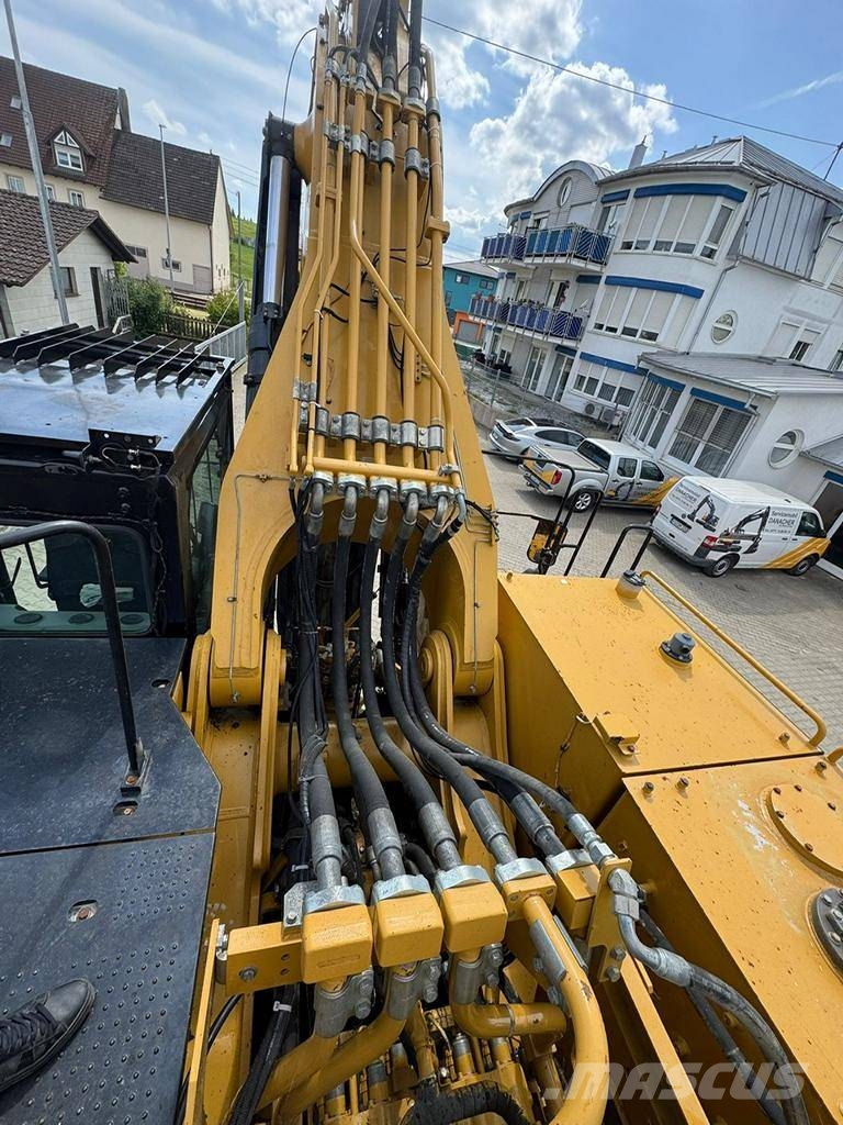 CAT 390FL ME Kāpurķēžu ekskavatori