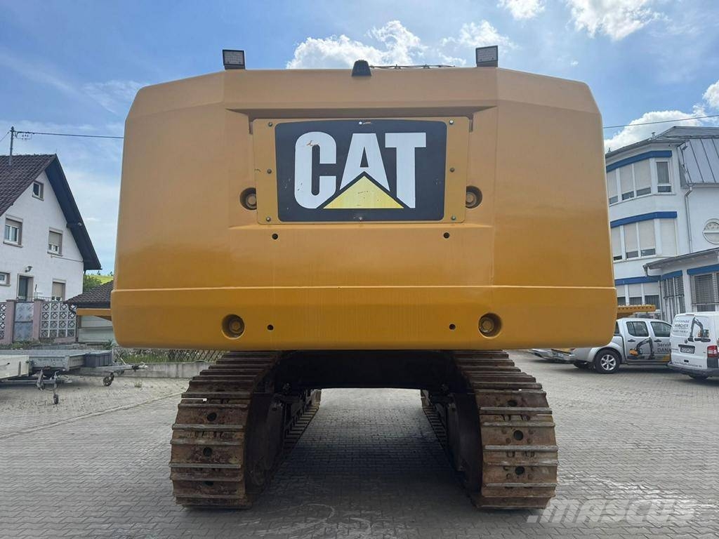CAT 390FL ME Kāpurķēžu ekskavatori