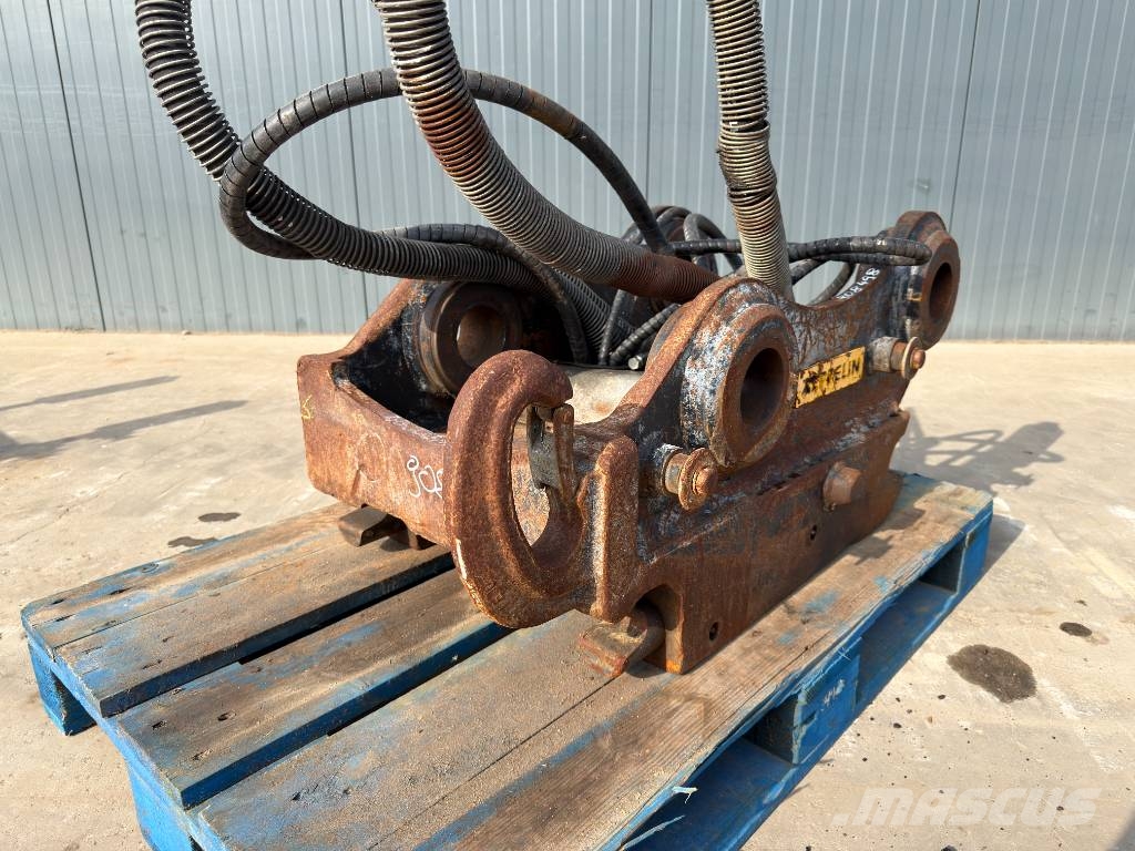 OilQuick OQ70/55 - 329D / 329E / 330F Quick connectors
