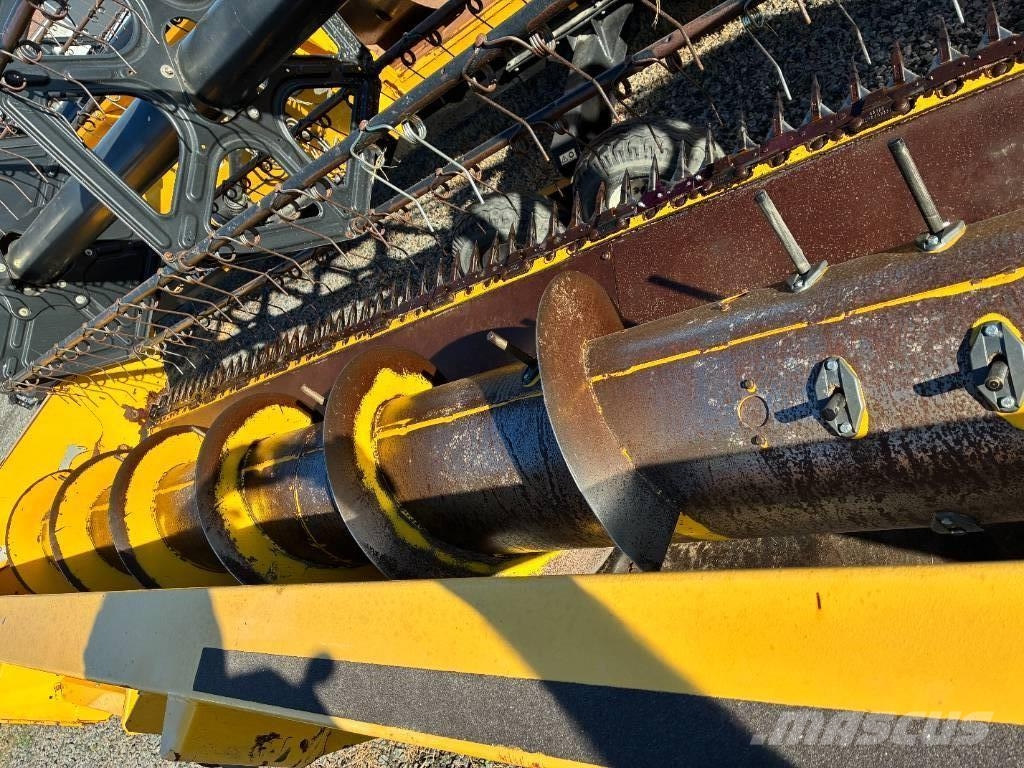 New Holland VariFeed VF 24 G1 Kombajnove hlavice
