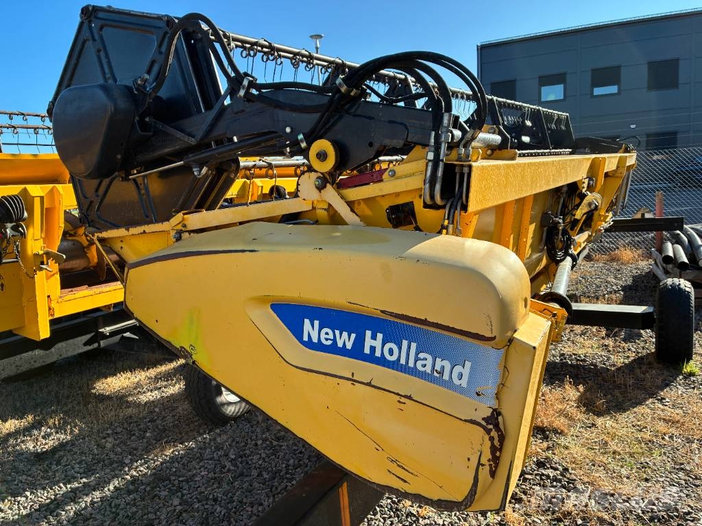 New Holland VariFeed VF 24 G1 Kombajnove hlavice