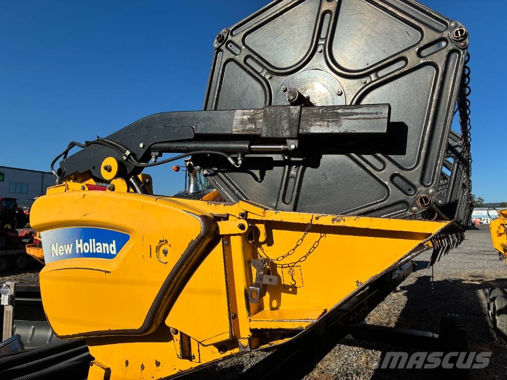 New Holland VariFeed VF 24 G1 Kombajnove hlavice