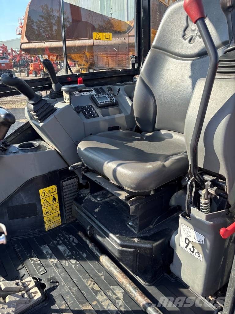 Bobcat E 26 حفارات صغيرة أقل من 7 طن (حفارات صغيرة)