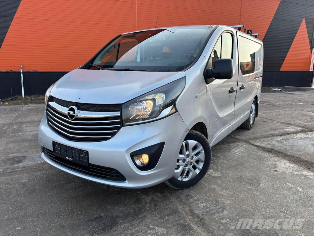 Opel VIVARO-B Vehículos de caha cerrada
