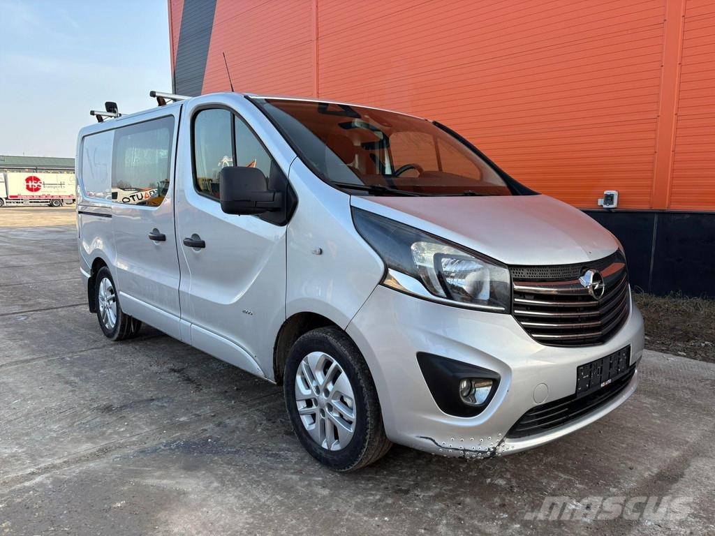 Opel VIVARO-B Vehículos de caha cerrada