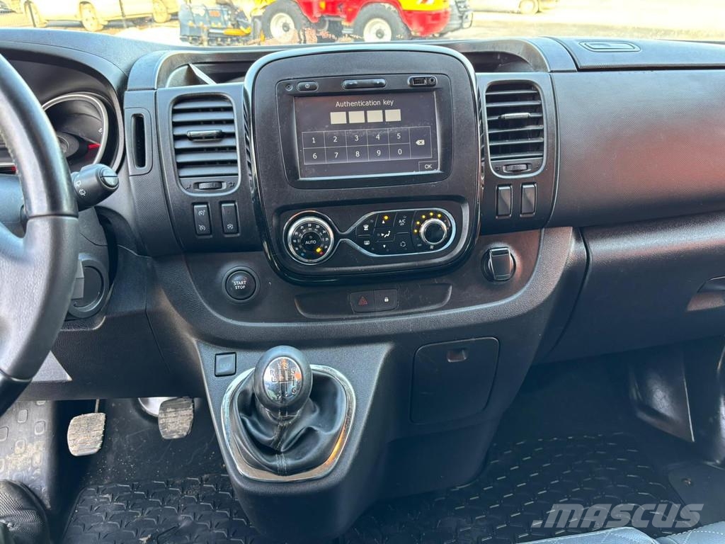 Opel VIVARO-B Vehículos de caha cerrada
