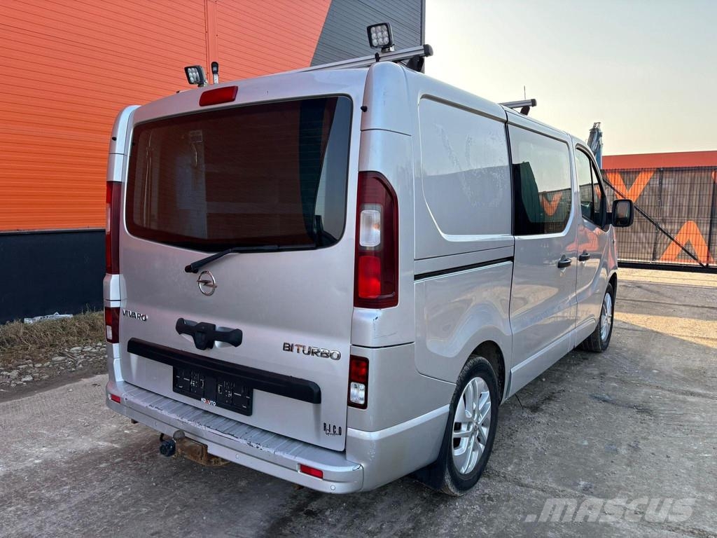 Opel VIVARO-B Vehículos de caha cerrada