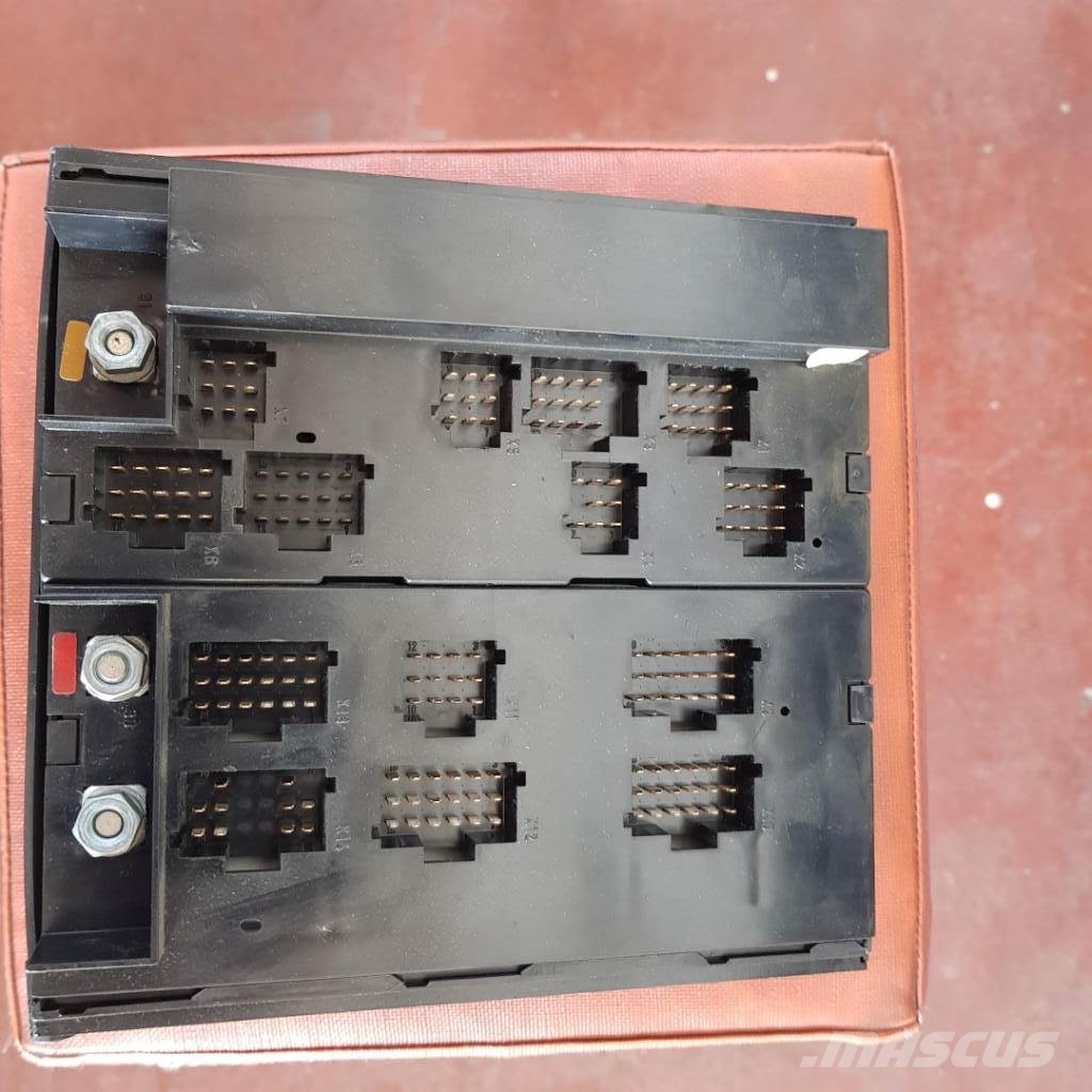 Mercedes-Benz Frontmodul ACTROS 电子设备