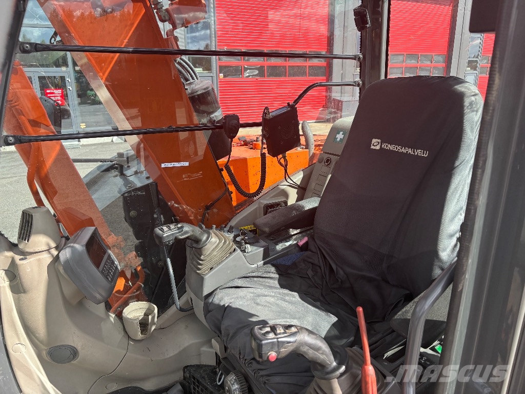 Hitachi ZX 85 US / Pyörittäjä, 2 kauhaa, 2 Telat, Ym! حفارات وسط 7 طن - 12 طن