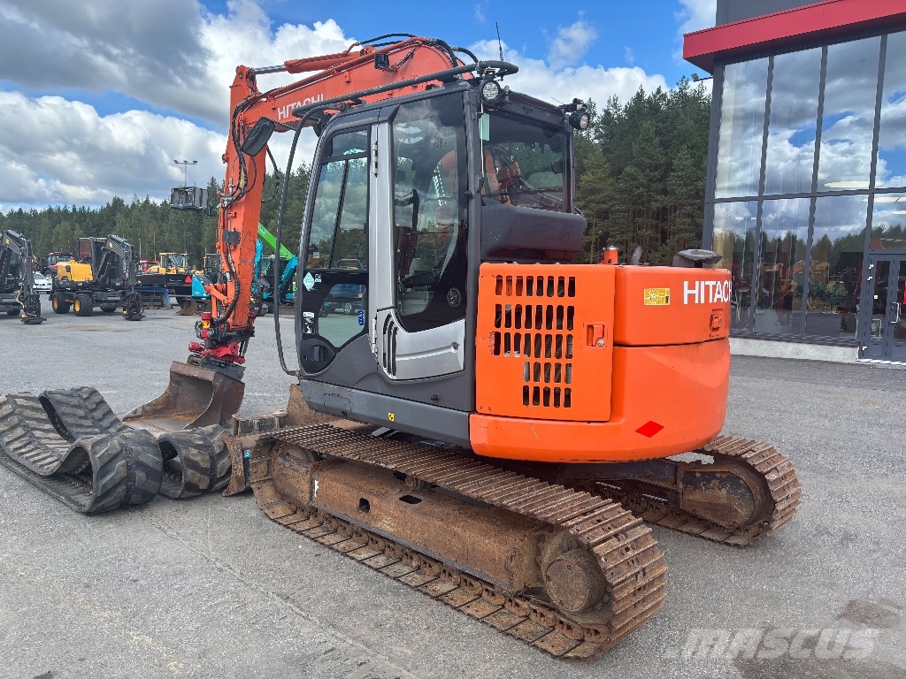 Hitachi ZX 85 US / Pyörittäjä, 2 kauhaa, 2 Telat, Ym! حفارات وسط 7 طن - 12 طن