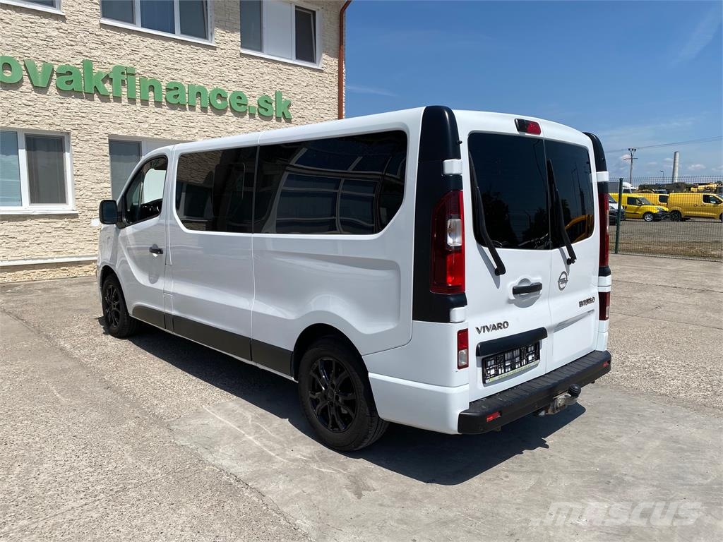 Opel Vivaro VIN 878 Mikroautobusai