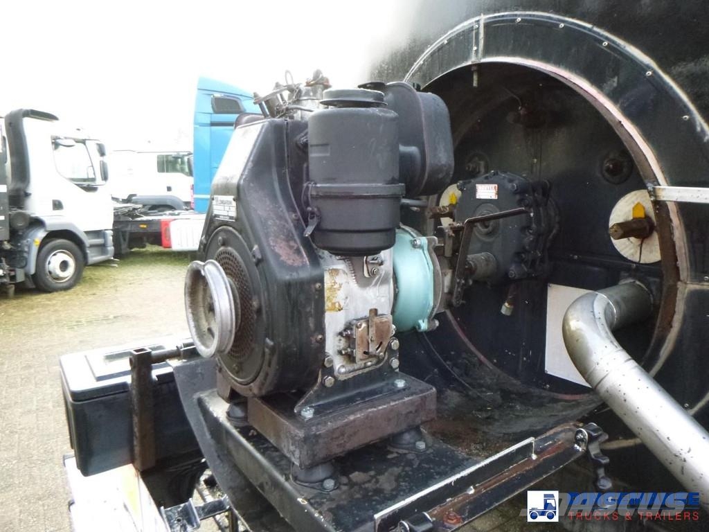 Magyar Bitumen / heavy oil tank inox 30.2 m3 / 1 comp + A Poluprikolice cisterne
