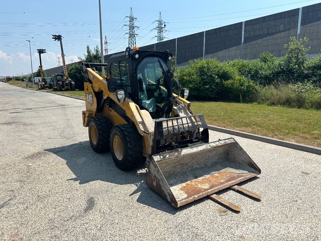 CAT 262 D Φορτωτάκια