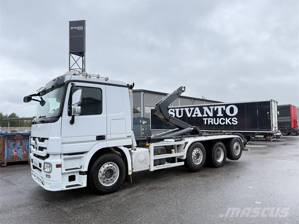 Mercedes-Benz Actros 3248L 8X2 Vrachtwagen met containersysteem