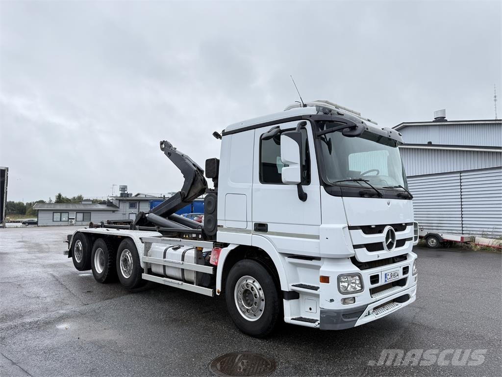 Mercedes-Benz Actros 3248L 8X2 Vrachtwagen met containersysteem