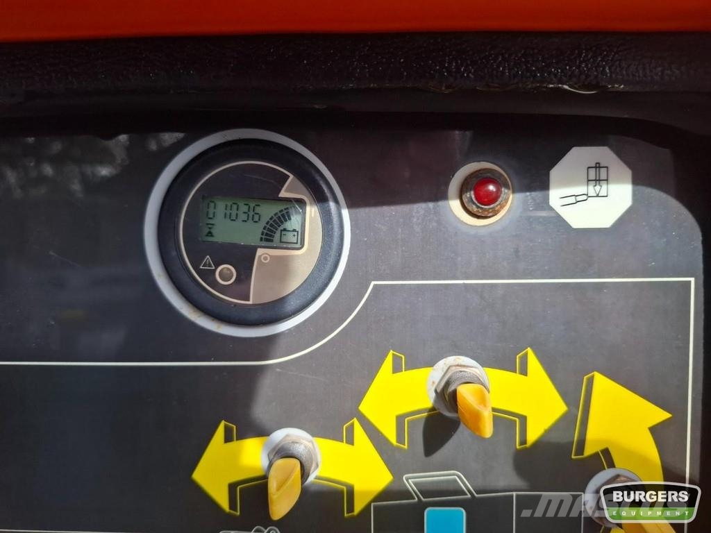JLG E300 AJP Zglobne podizne platforme
