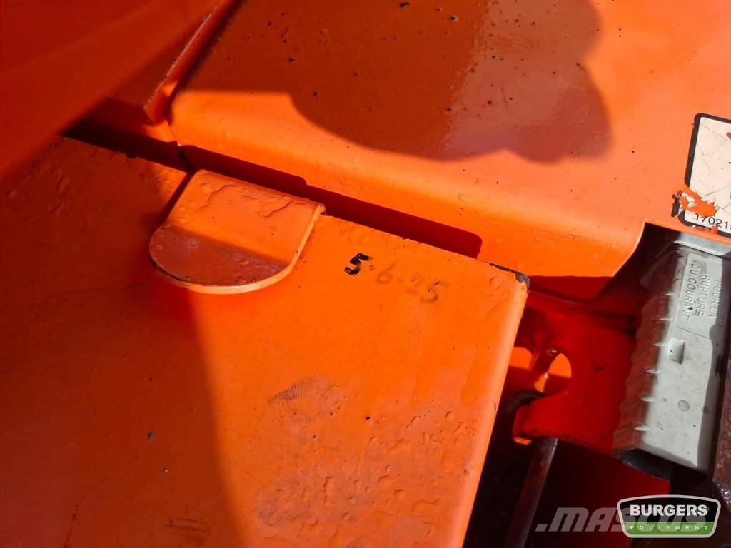 JLG E300 AJP Zglobne podizne platforme