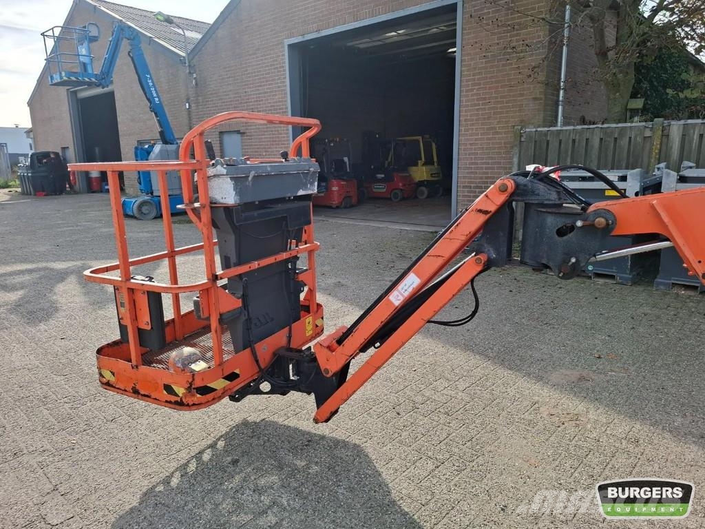 JLG E300 AJP Zglobne podizne platforme