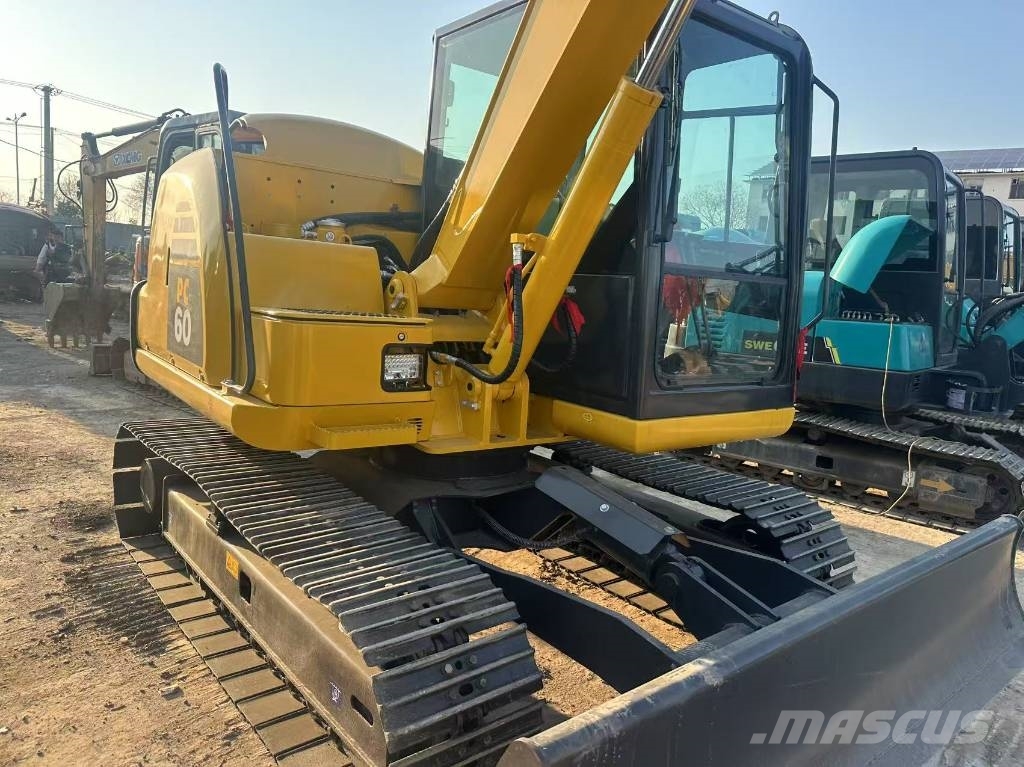 Komatsu PC 60 中型油圧ショベル 7t-12t(ユンボ・パワーショベル・バックホー)