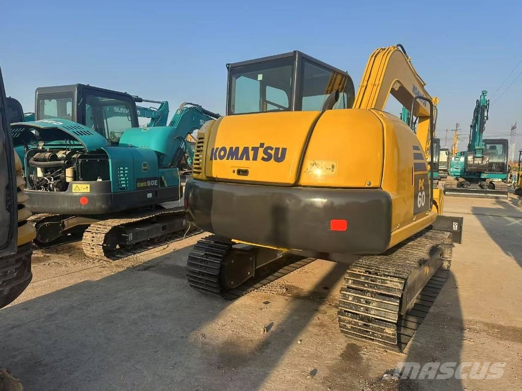Komatsu PC 60 中型油圧ショベル 7t-12t(ユンボ・パワーショベル・バックホー)