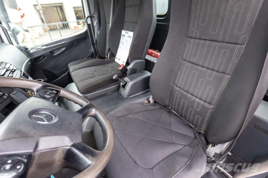 Mercedes-Benz ATEGO 1624 L + HIAB Camiones polibrazo