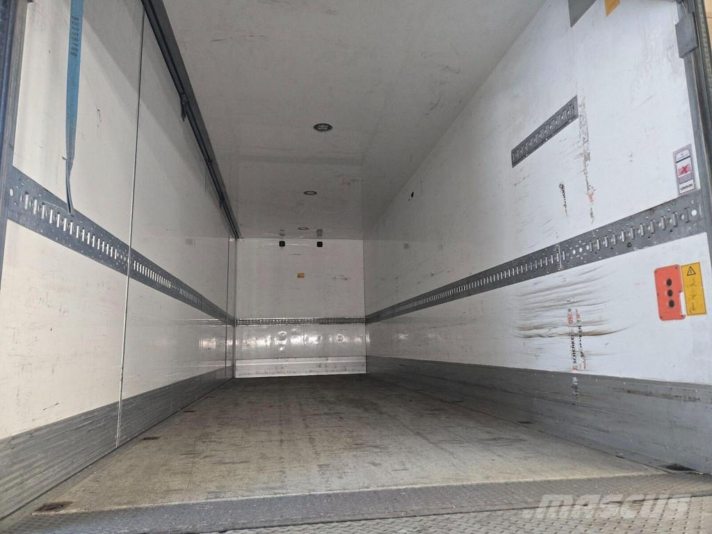 Mercedes-Benz ACTROS 1835 4X2 SIDEOPENING- ENGINE DEFEKT Samochody ciężarowe ze skrzynią zamkniętą